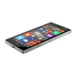 nokia-lumia-930-perspective